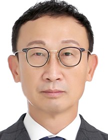 기영훈 사진