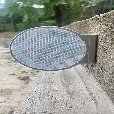 델리네이터 사진