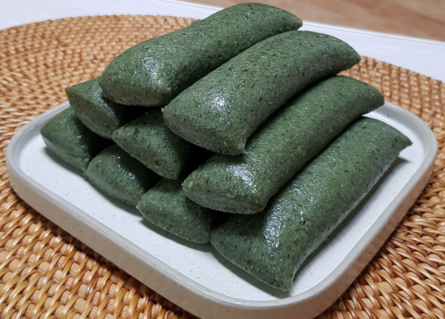 현미쑥가래떡 사진