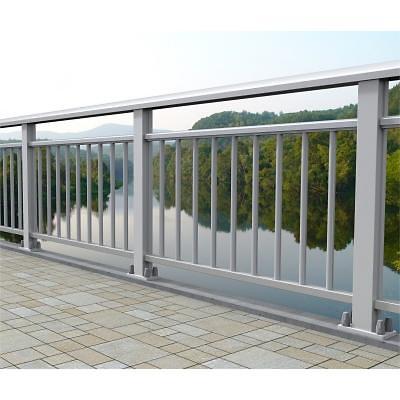 알루미늄제교량난간 사진