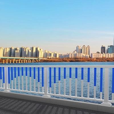 알루미늄제교량난간 사진