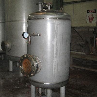 온수탱크 사진